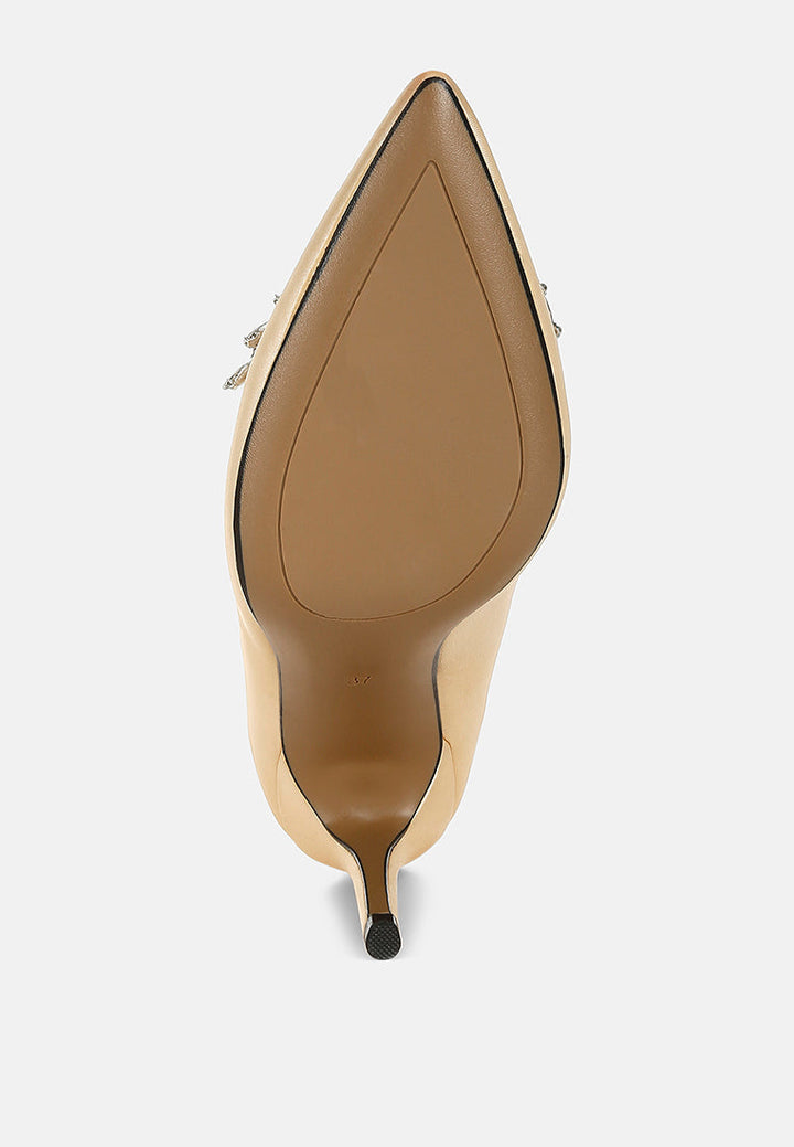 rhodolia diamante brooch detail satin pumps#color_gold
