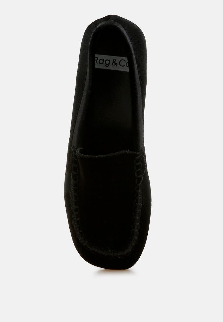 robua velvet flat loafers#color_black