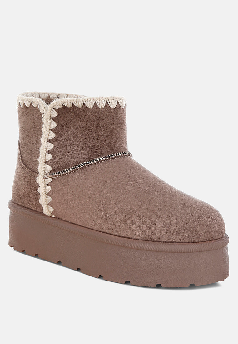 rochas scalloped detail snow boots#color_taupe