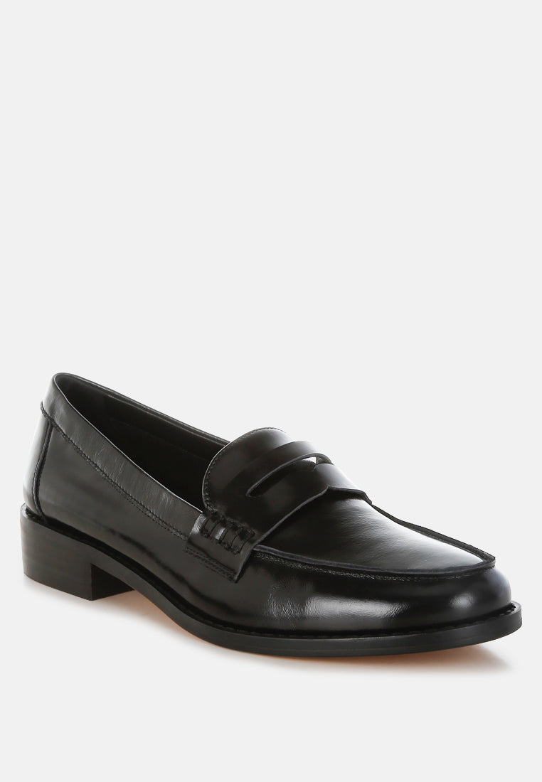 Mocasines Roxana de piel auténtica con correa tipo penny#color_negro