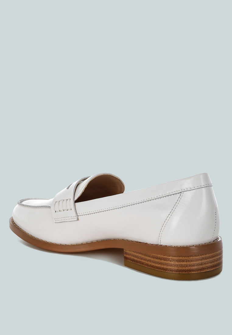 Mocasines Roxana de piel auténtica con correa tipo penny#color_blanco