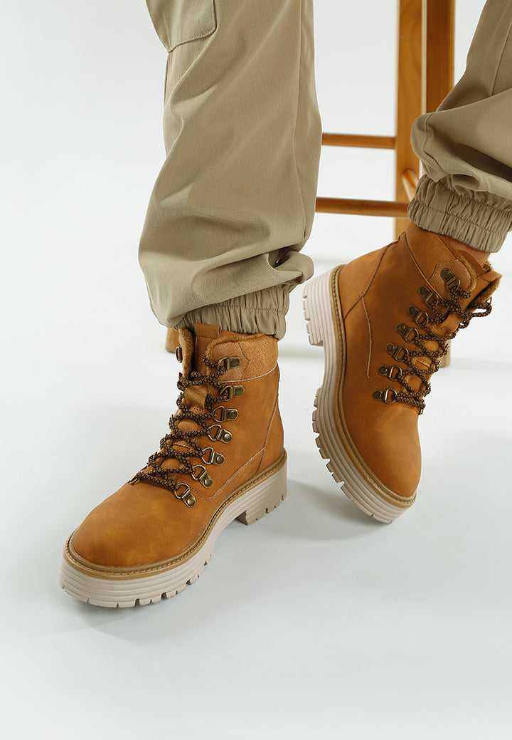 boskoff lace-up chunky warm ankle boots#color_tan
