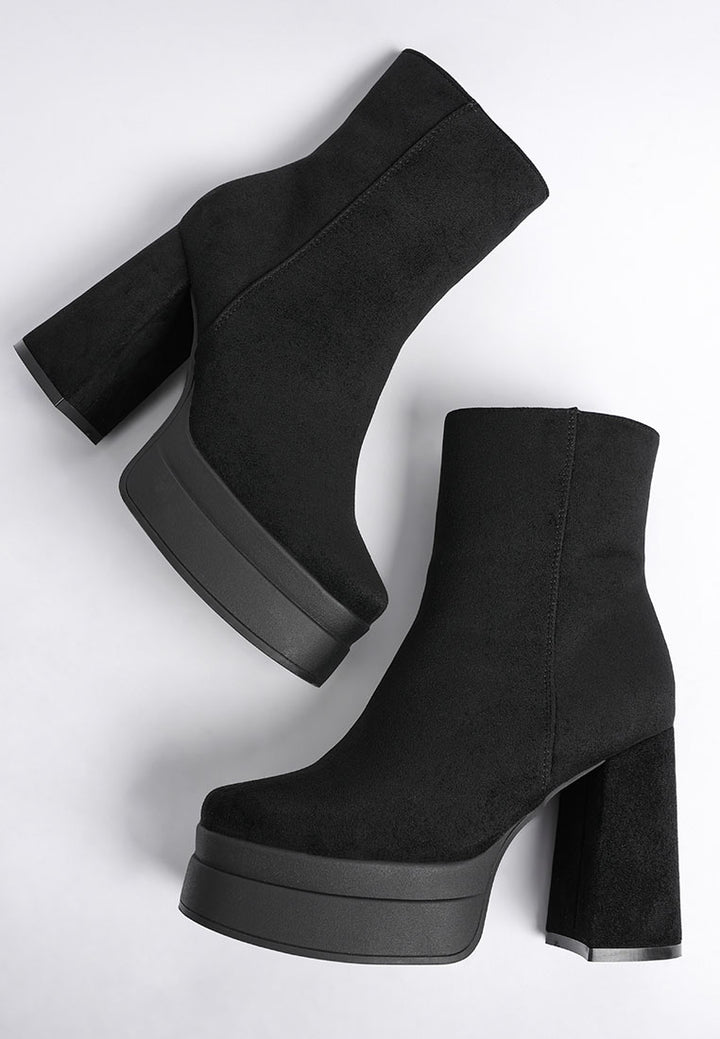 maltese soft microfiber block heel boots#color_black