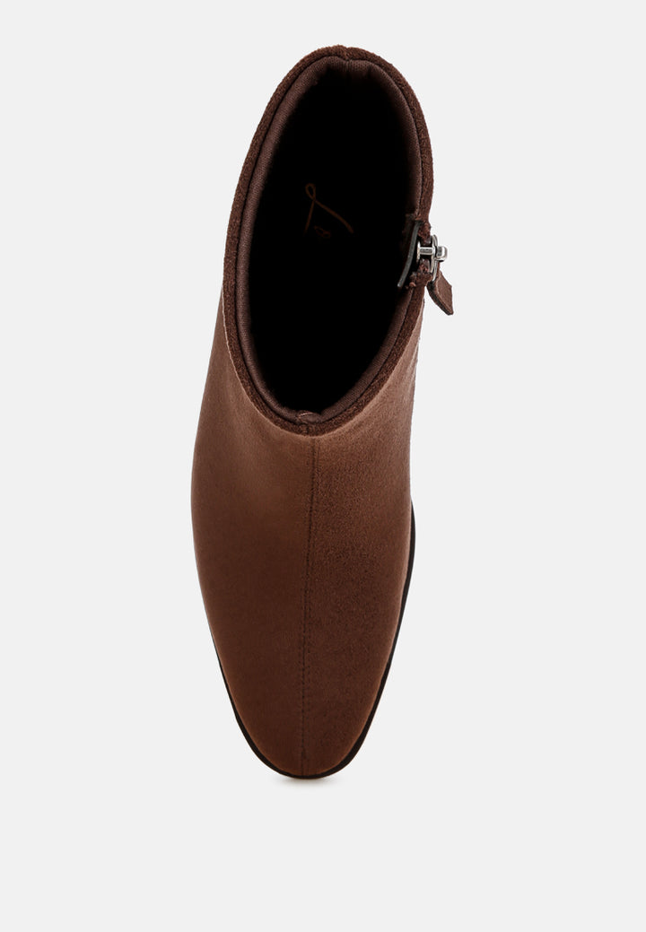Dowager All-Day Comfort Ankle Bootsk#color_chocolate-suede