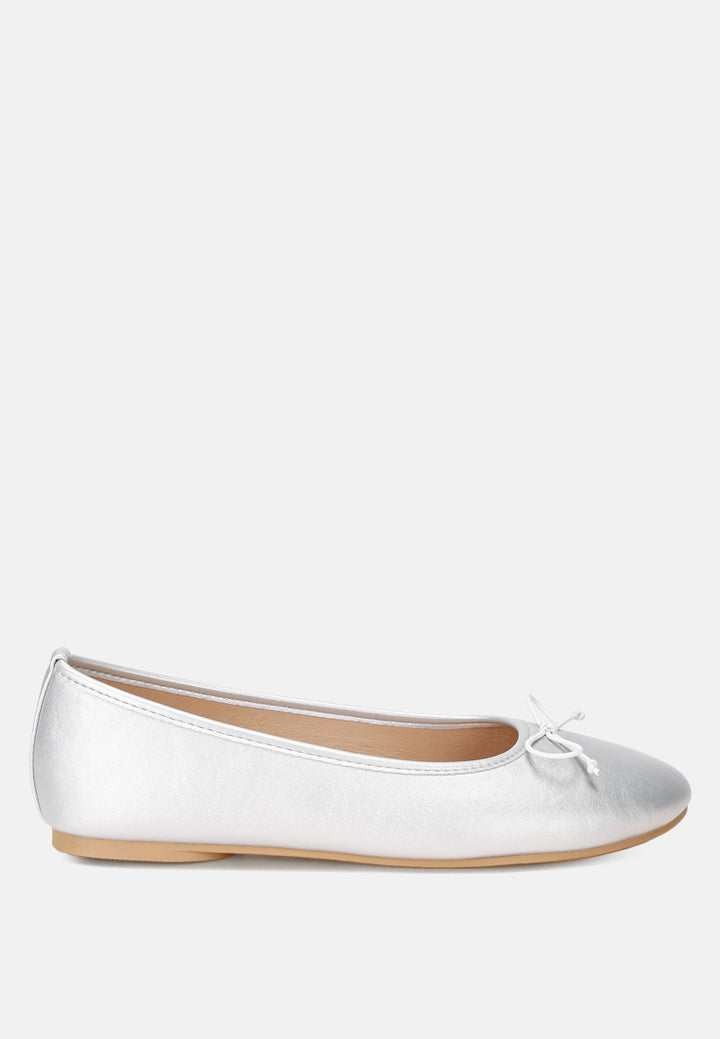 Clarendra Stretch Fit Ballet Flats#color_silver-metallic