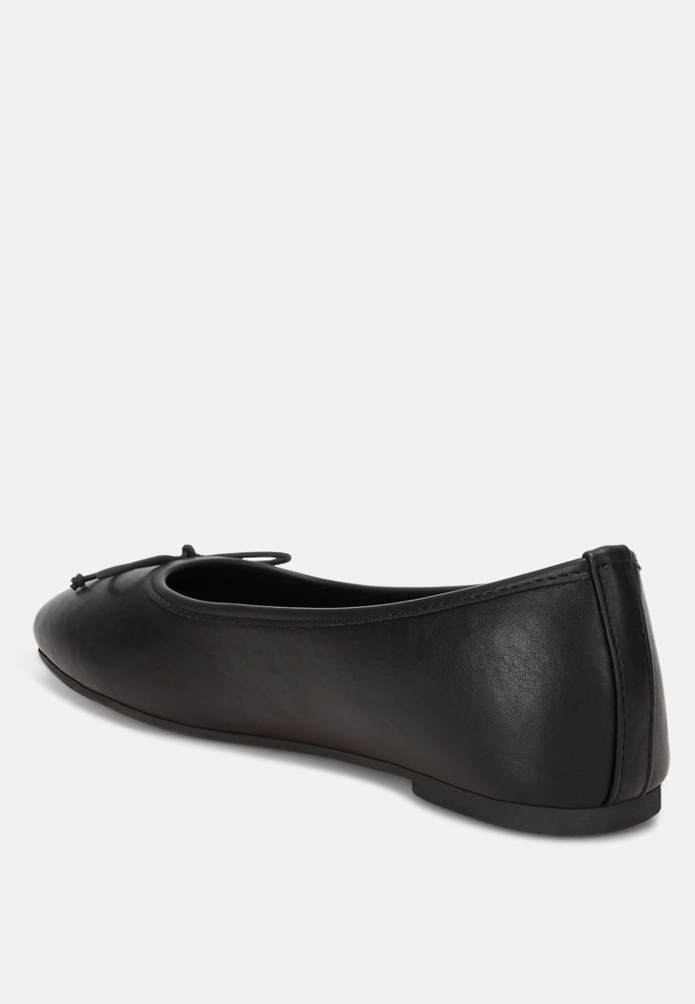 Clarendra Stretch Fit Ballet Flats#color_black-smooth