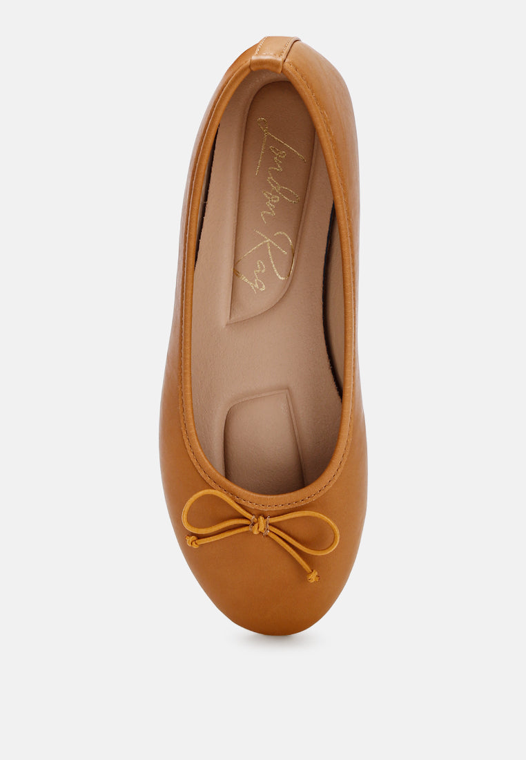 Clarendra Stretch Fit Ballet Flats#color_tan-smooth