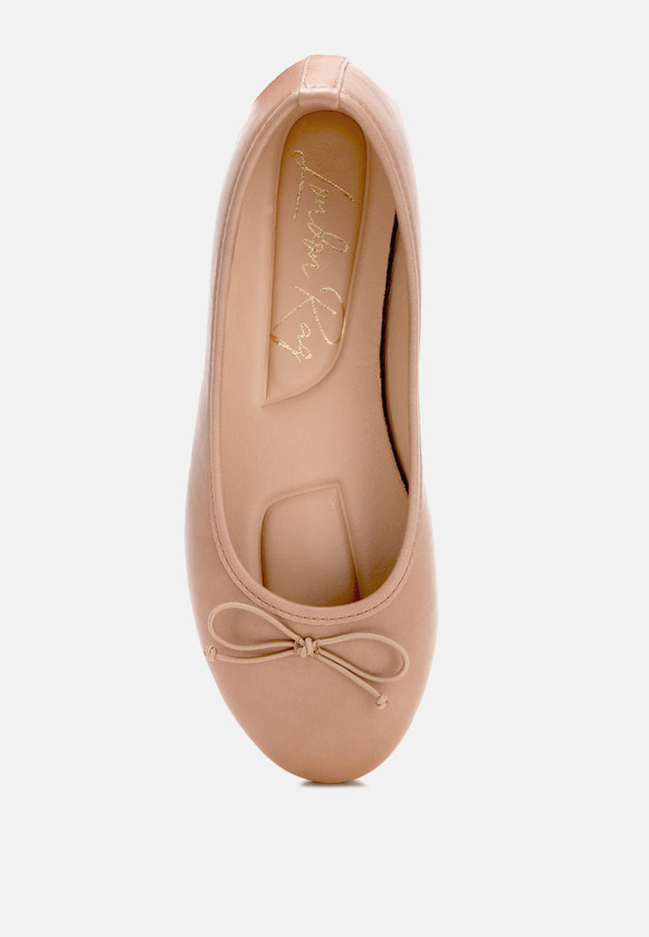 Clarendra Stretch Fit Ballet Flats#color_taupe-smooth