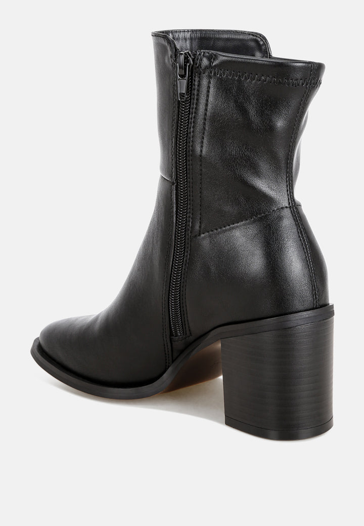 Lucania Chunky Block Heel Ankle Boots#color_black-smooth