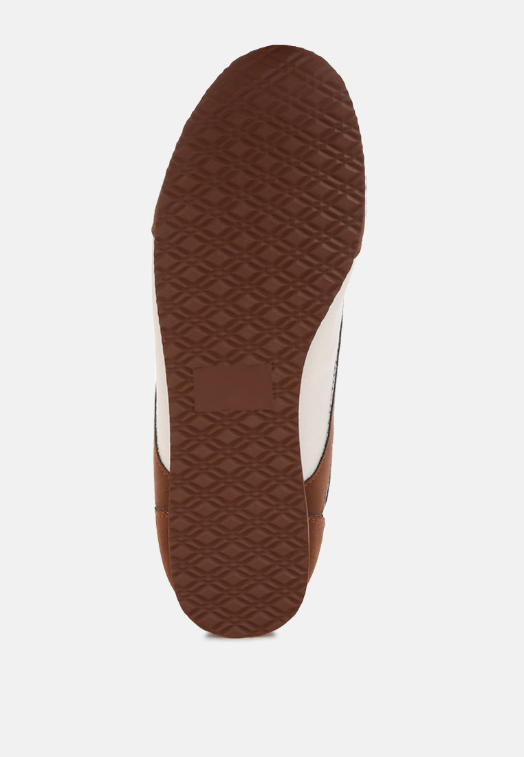 moomba classic lace-up flat Sneakers#color_brown