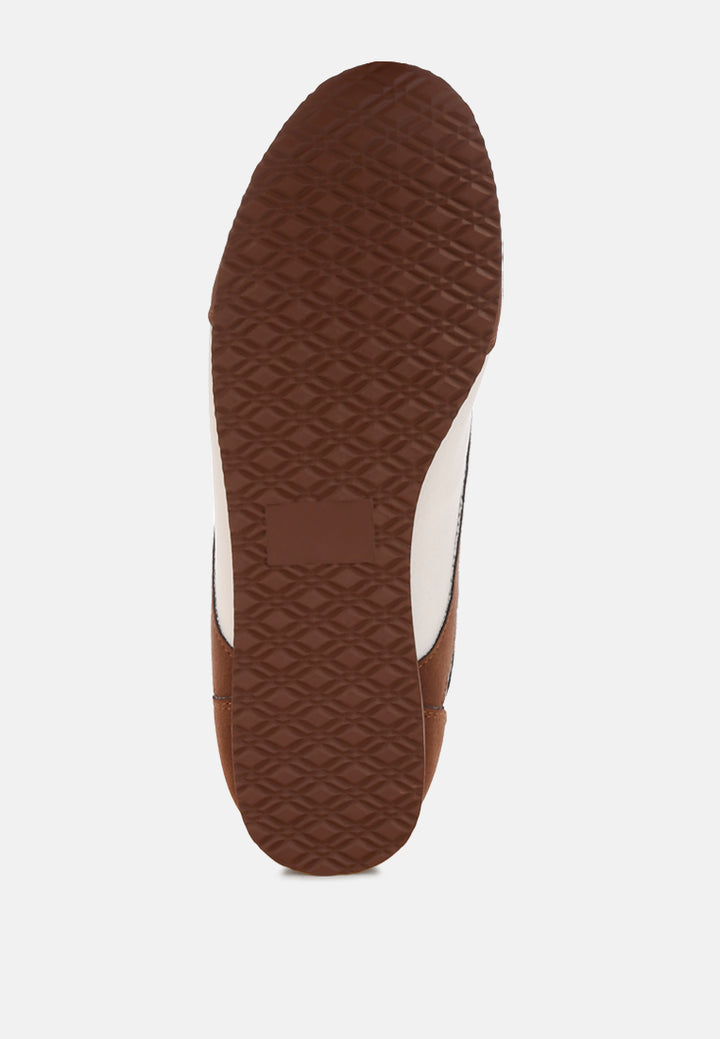 moomba classic lace-up flat Sneakers#color_brown