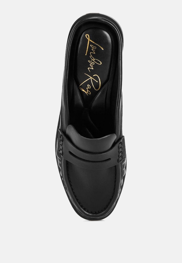 stretch fit pleated flat mules#color_black-smooth