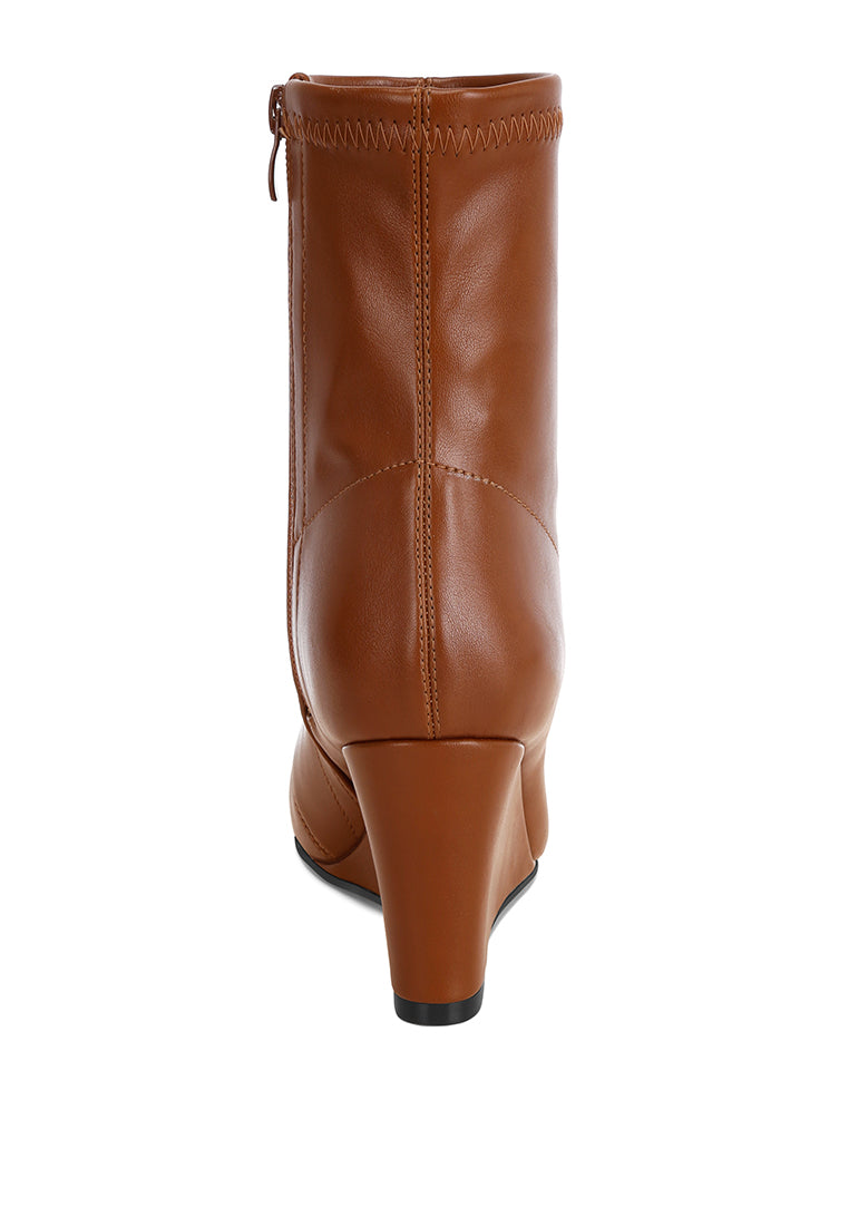 stretchable wedge boots#color_brown-smooth