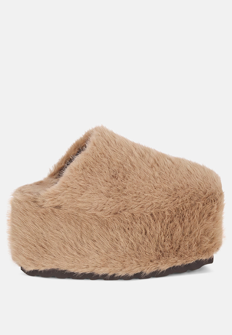 Walkwave Flatform Heel Slip Ons#color_beige