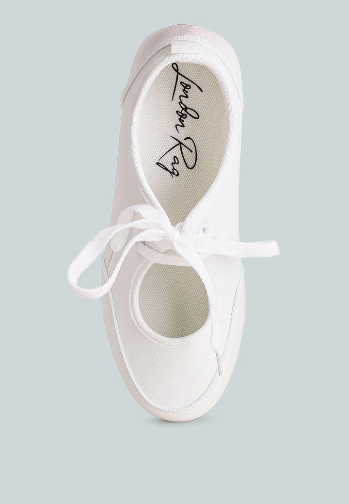zapatillas selka con cordones para mujer#color_white-smooth