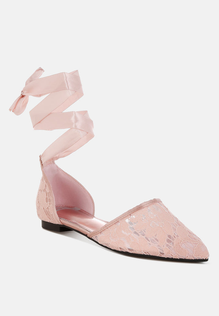 sandalias planas con tiras de perlas y diamantes de imitación de shrami#color_blush