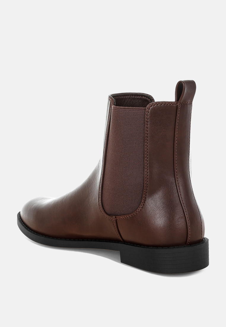 sigrun faux leather chelsea boots#color_brown