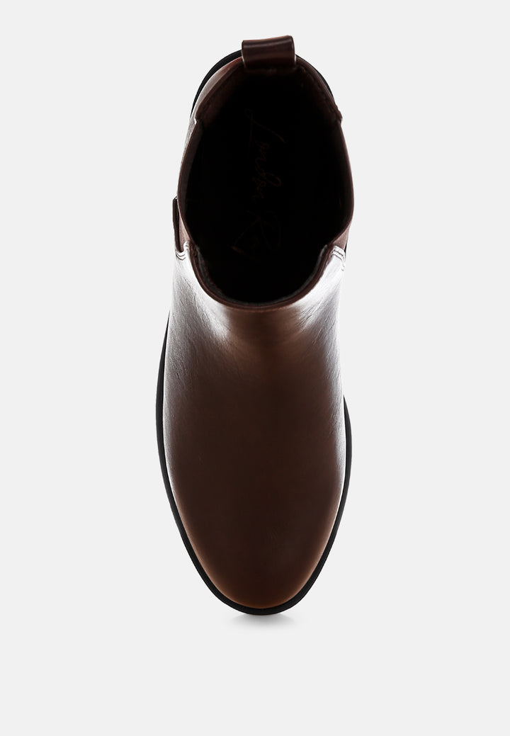 sigrun faux leather chelsea boots#color_brown