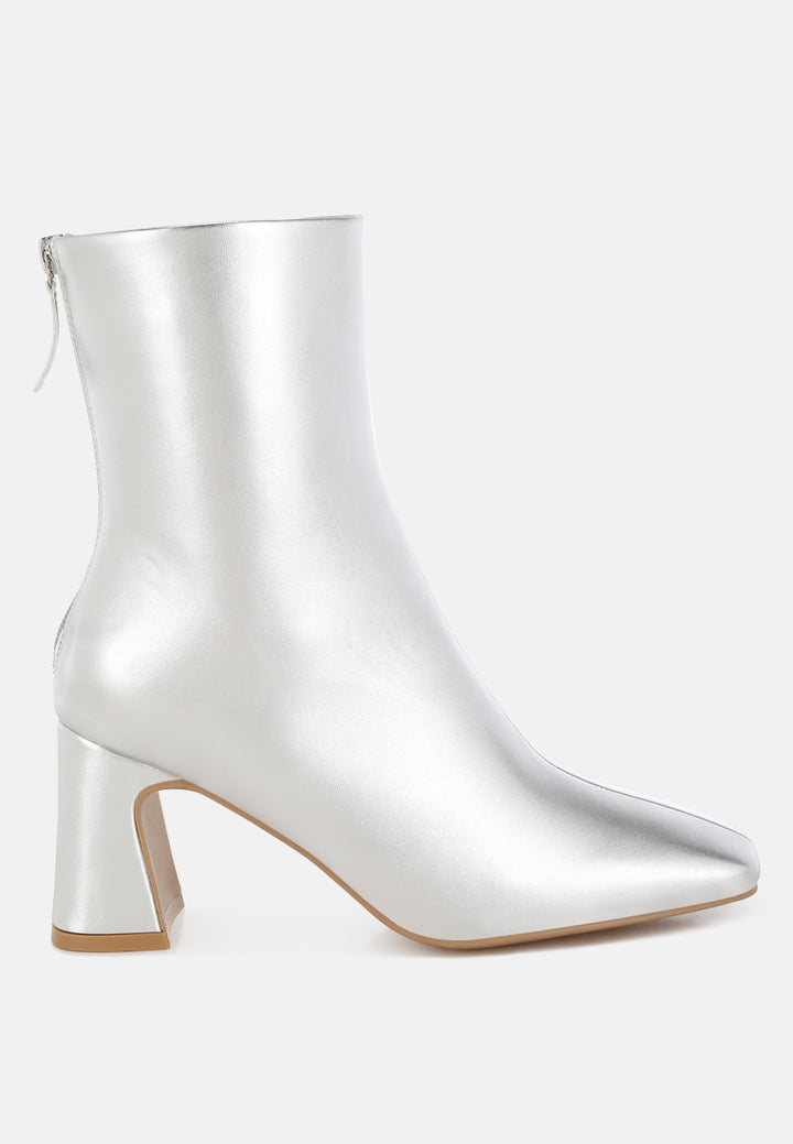 square toe metallic ankle boots by ruw#color_silver