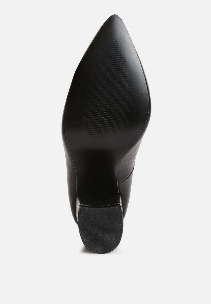 zhuri faux leather solid block heel pumps#color_black