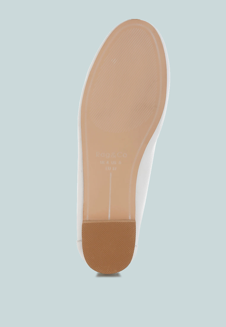 Mocasines taranis horsebit monocromáticos de piel auténtica#color_blanco