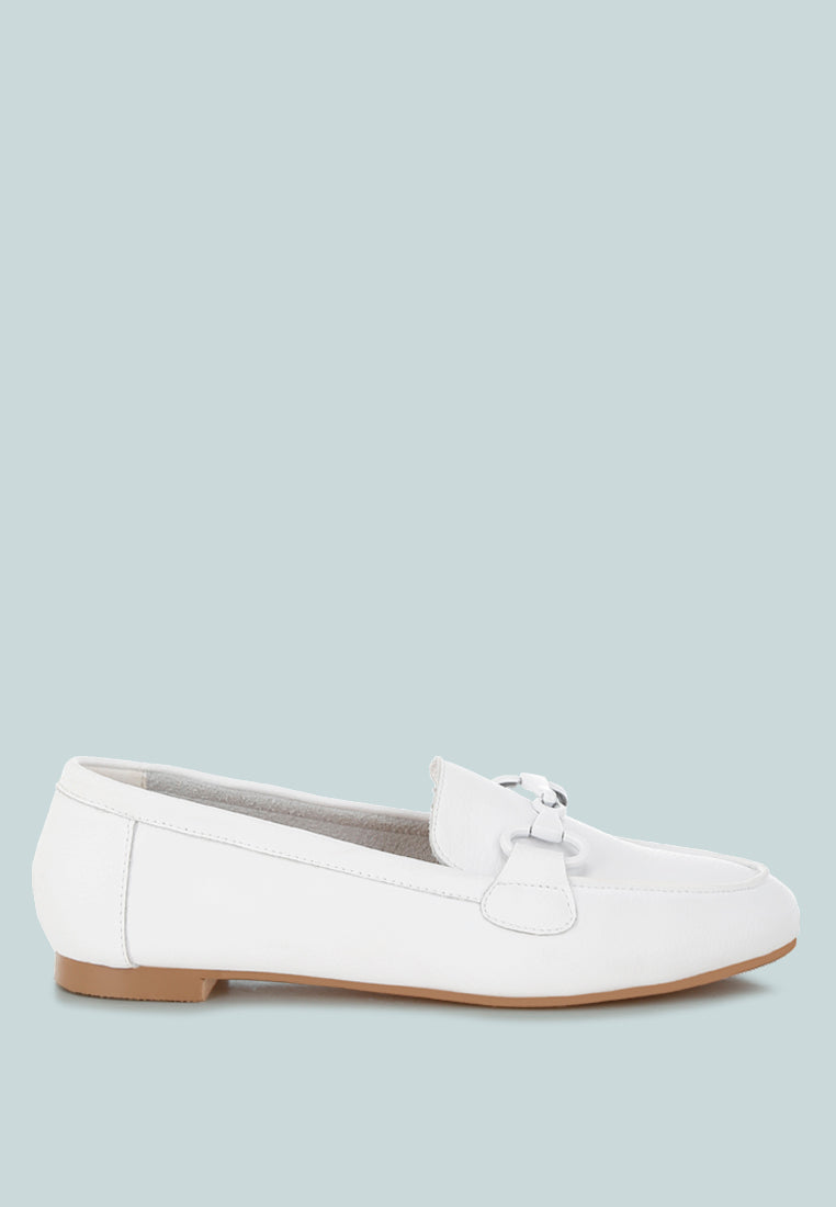 Mocasines taranis horsebit monocromáticos de piel auténtica#color_blanco