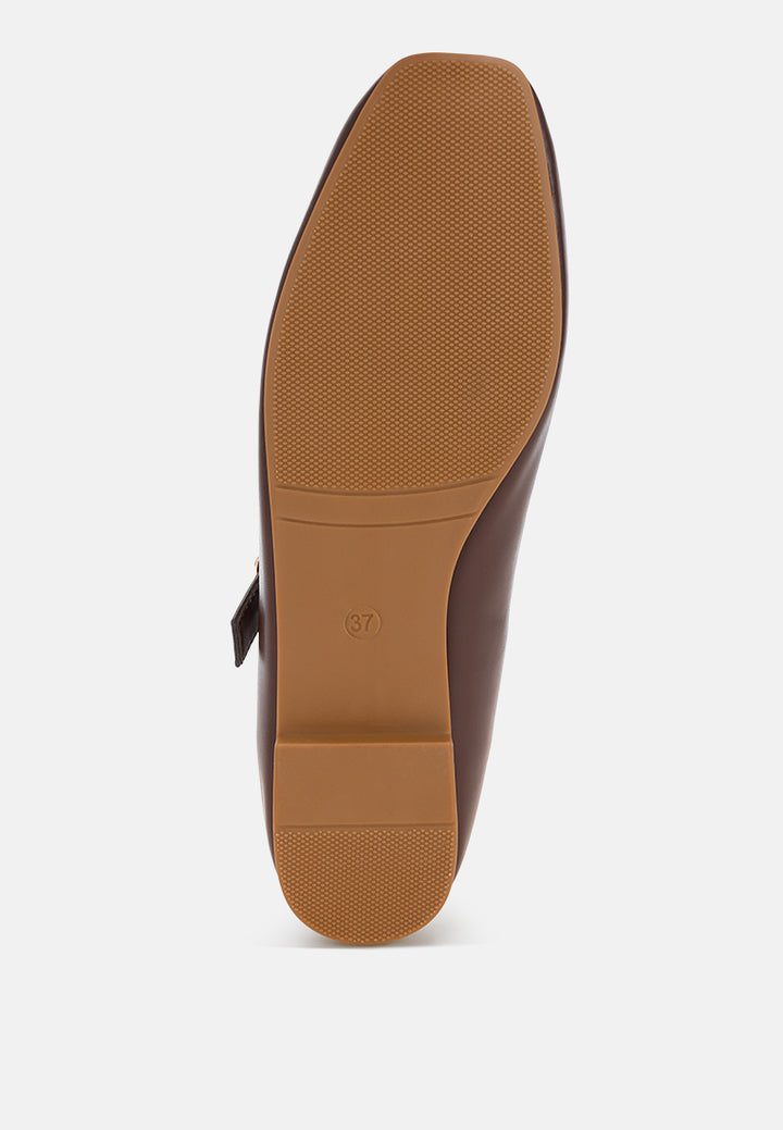 velsna pin buckle ballet flats#color_brown-smooth