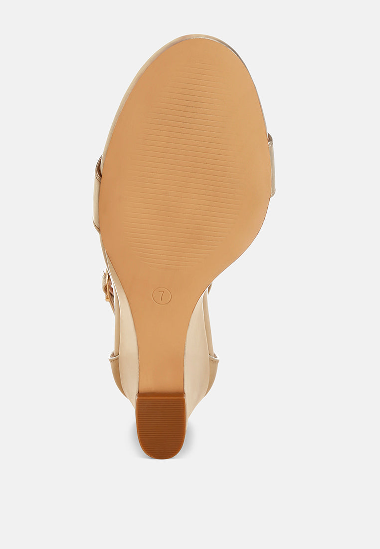 sandalias elegantes con tacón de cuña volora#color_gold