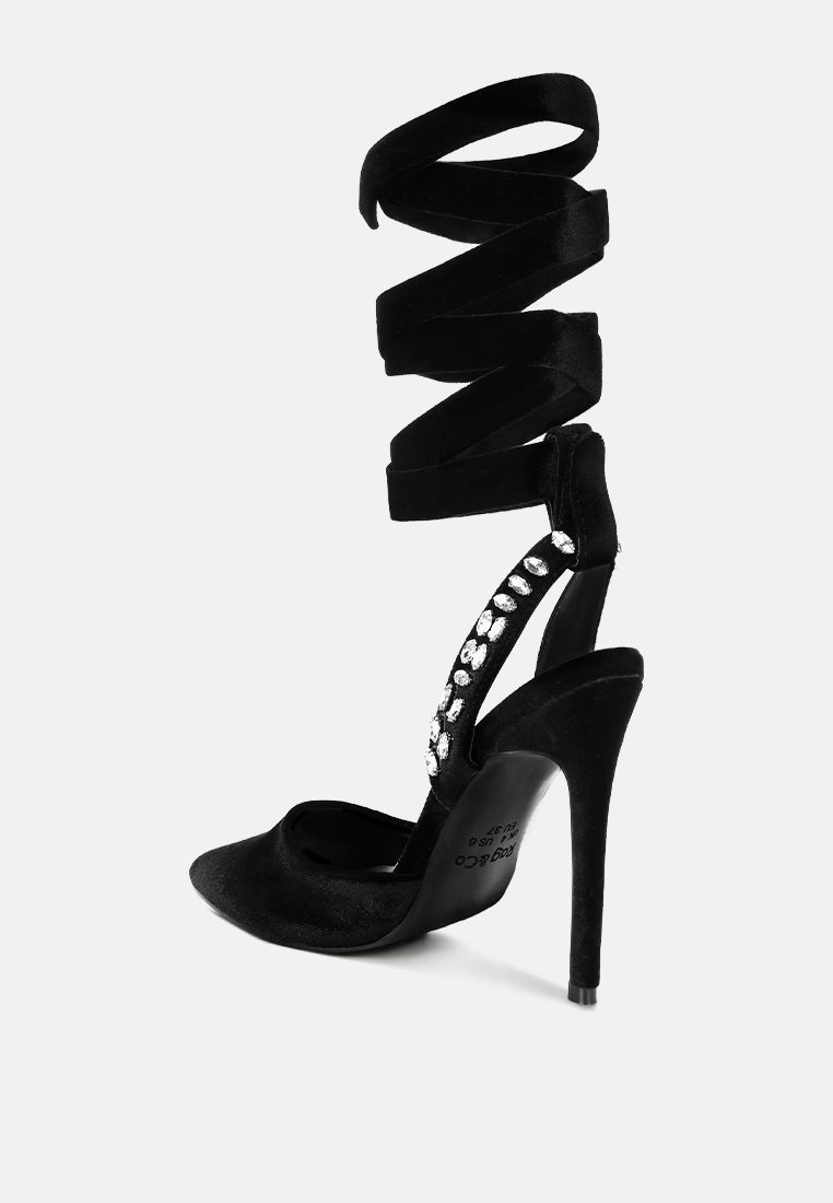 Sandalias con tachuelas y tachuelas de terciopelo azul Wallis#color_Negro