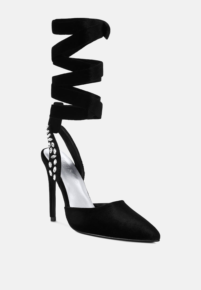 Sandalias con tachuelas y tachuelas de terciopelo azul Wallis#color_Negro