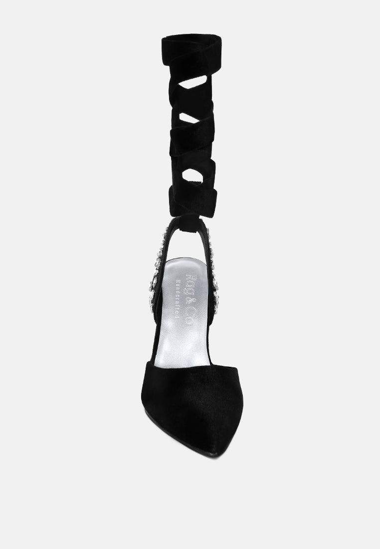 Sandalias con tachuelas y tachuelas de terciopelo azul Wallis#color_Negro