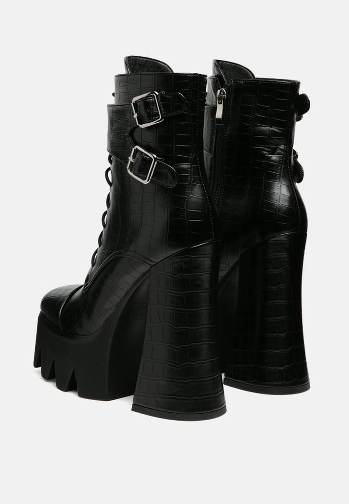 stomper combat boot by ruw#color_black