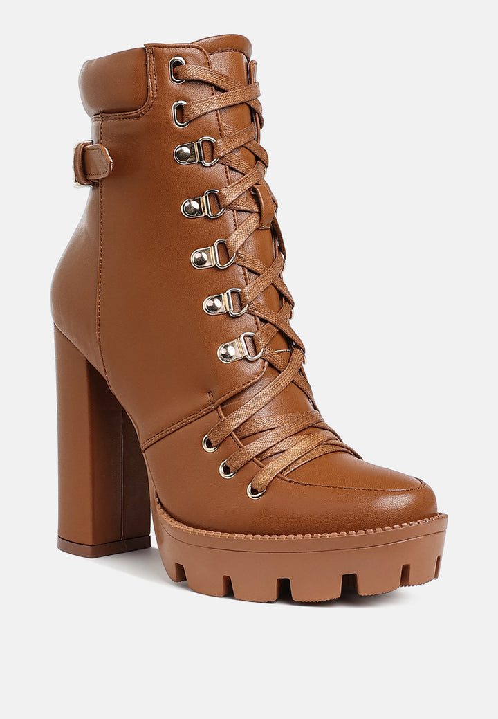 willow cushion collared lace-up high ankle combat boots#color_tan