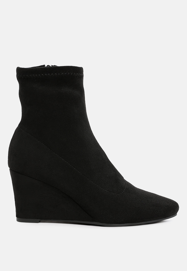 yara microfiber wedge sock boots#color_black