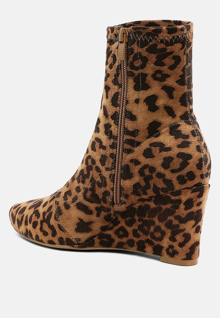 yara microfiber wedge sock boots#color_leopard