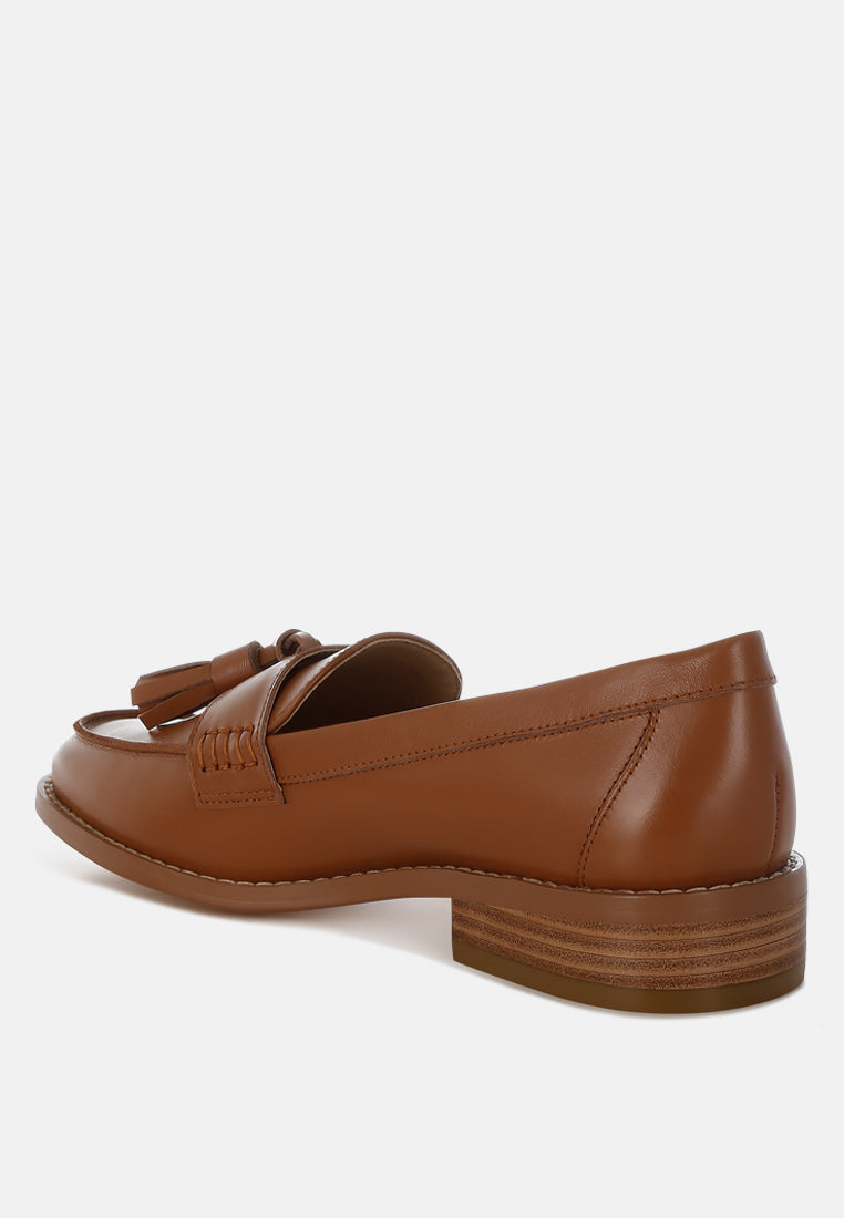 Mocasines con borlas de cuero auténtico yelena#color_tan
