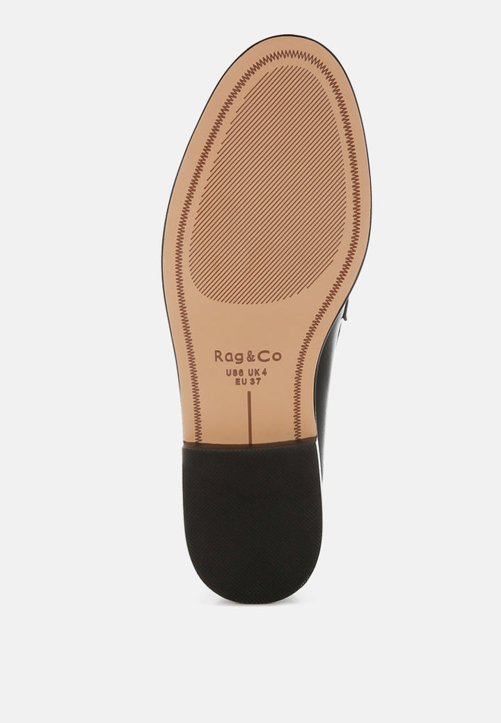 Mocasines con borlas de cuero auténtico yelena#color_black