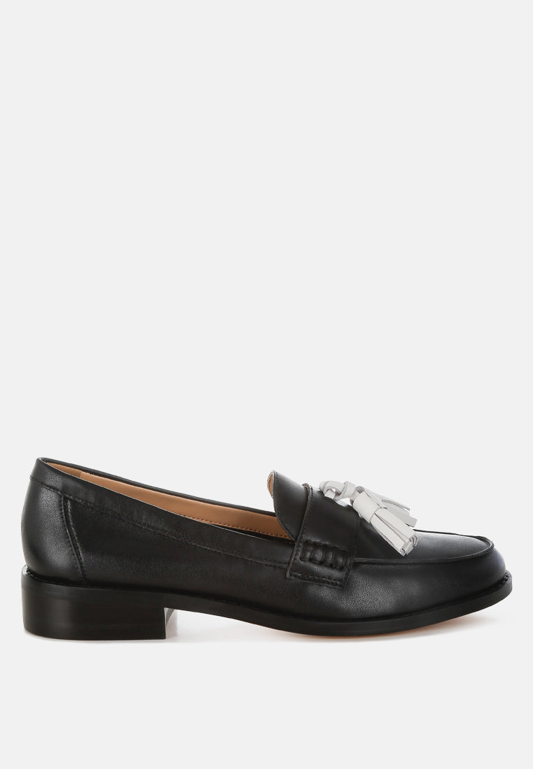 Mocasines con borlas de cuero auténtico yelena#color_black