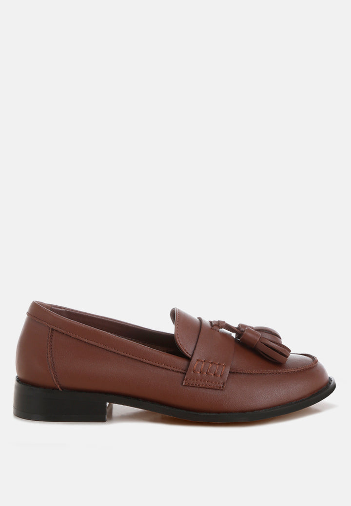 Mocasines con borlas de cuero auténtico yelena#color_brown