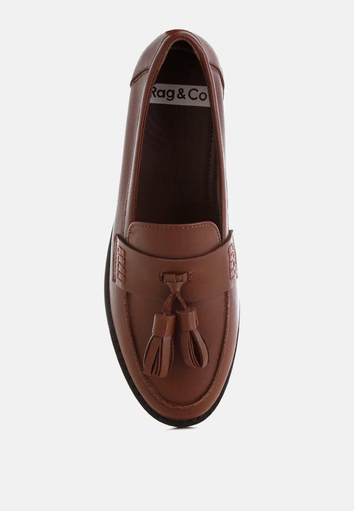 Mocasines con borlas de cuero auténtico yelena#color_brown