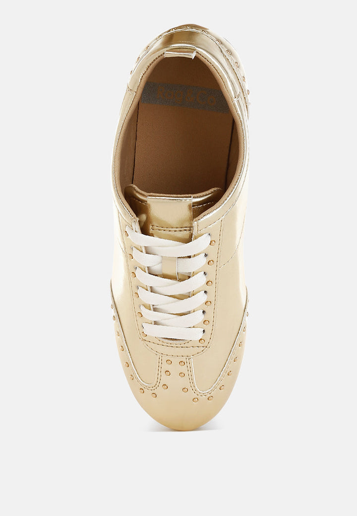 Zapatillas yorika de piel sintética metalizada con tachuelas#color_gold