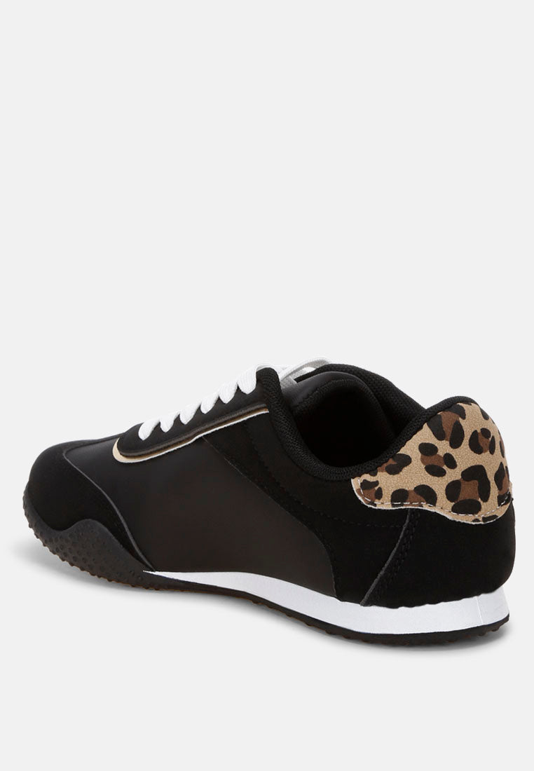 zuccia comfortable lace-up sneakers#color_black-faux-leather-textile