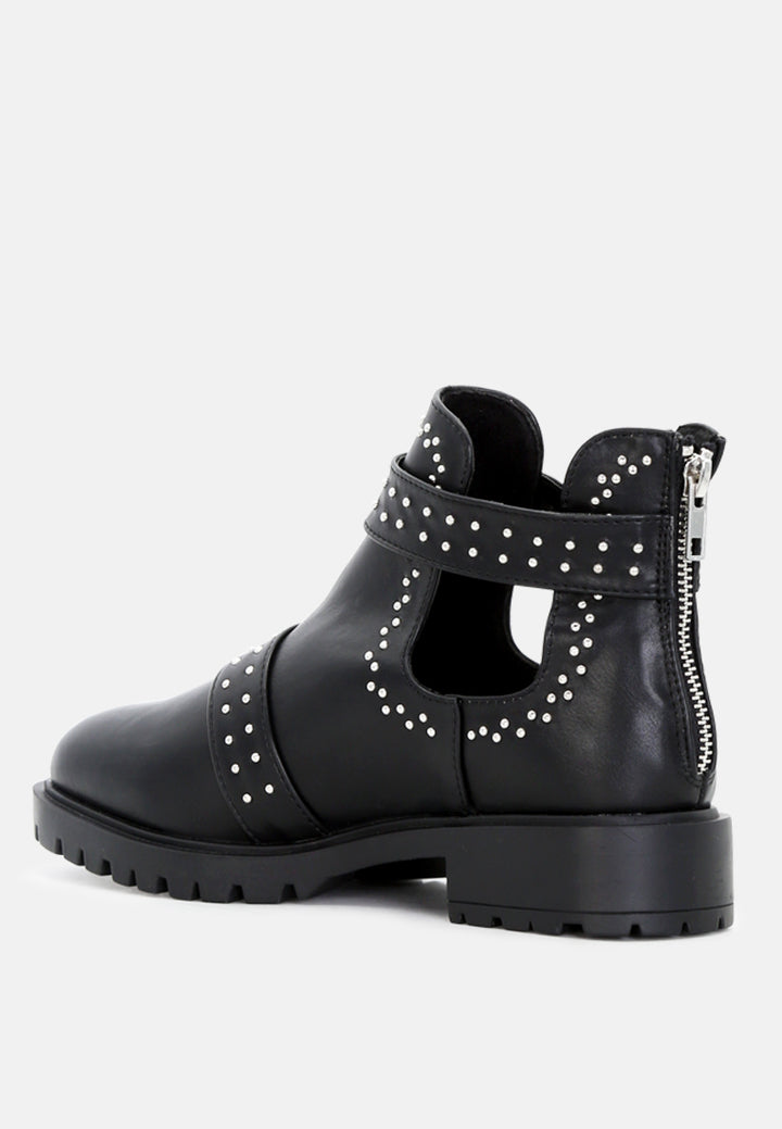 aeliana cutout ankle boots with strap#color_black