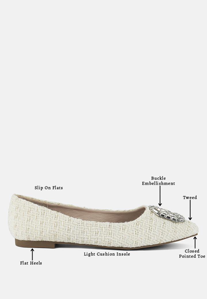 aria flat#color_off-white