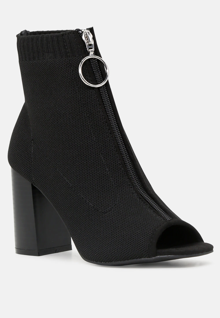 barbie block heel boots with zip closure#color_black