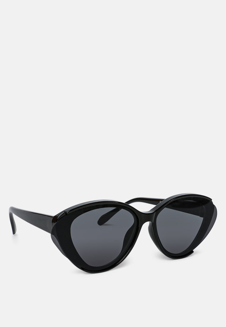 bold cat eye sunglasses#color_black