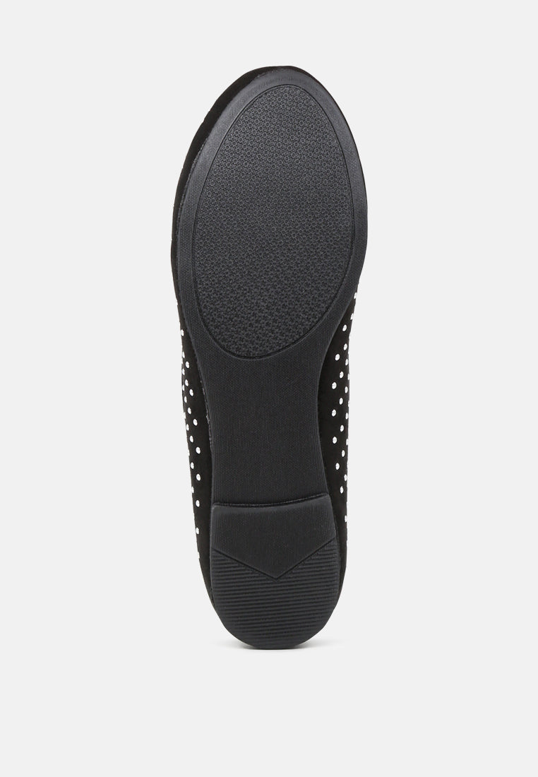briana ballerina flats with silver studs#color_black