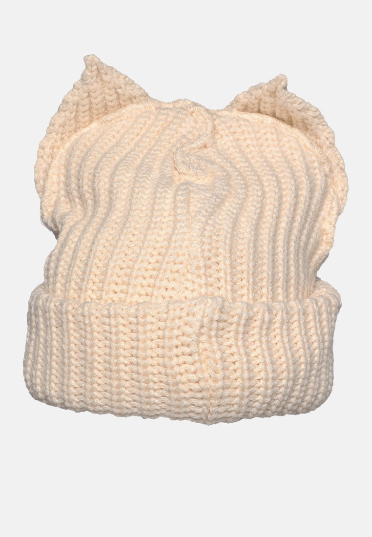 buttoned animal ears beanie by ruw#color_white