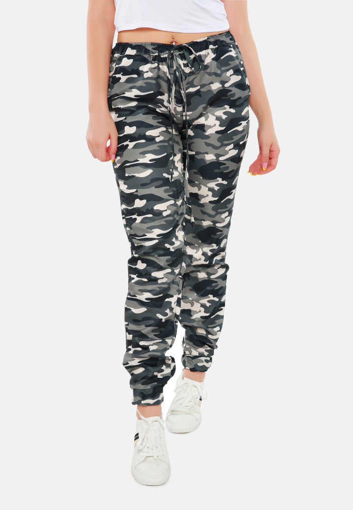 camouflage printed joggers pants#color_camo