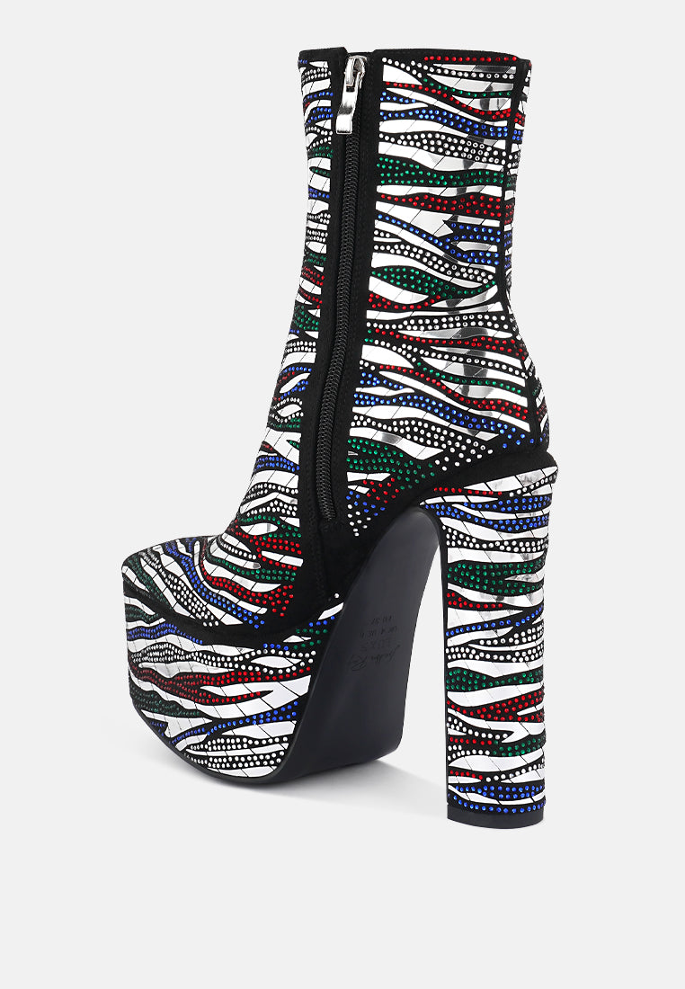 cartier pattern embellishment platform boots#color_black